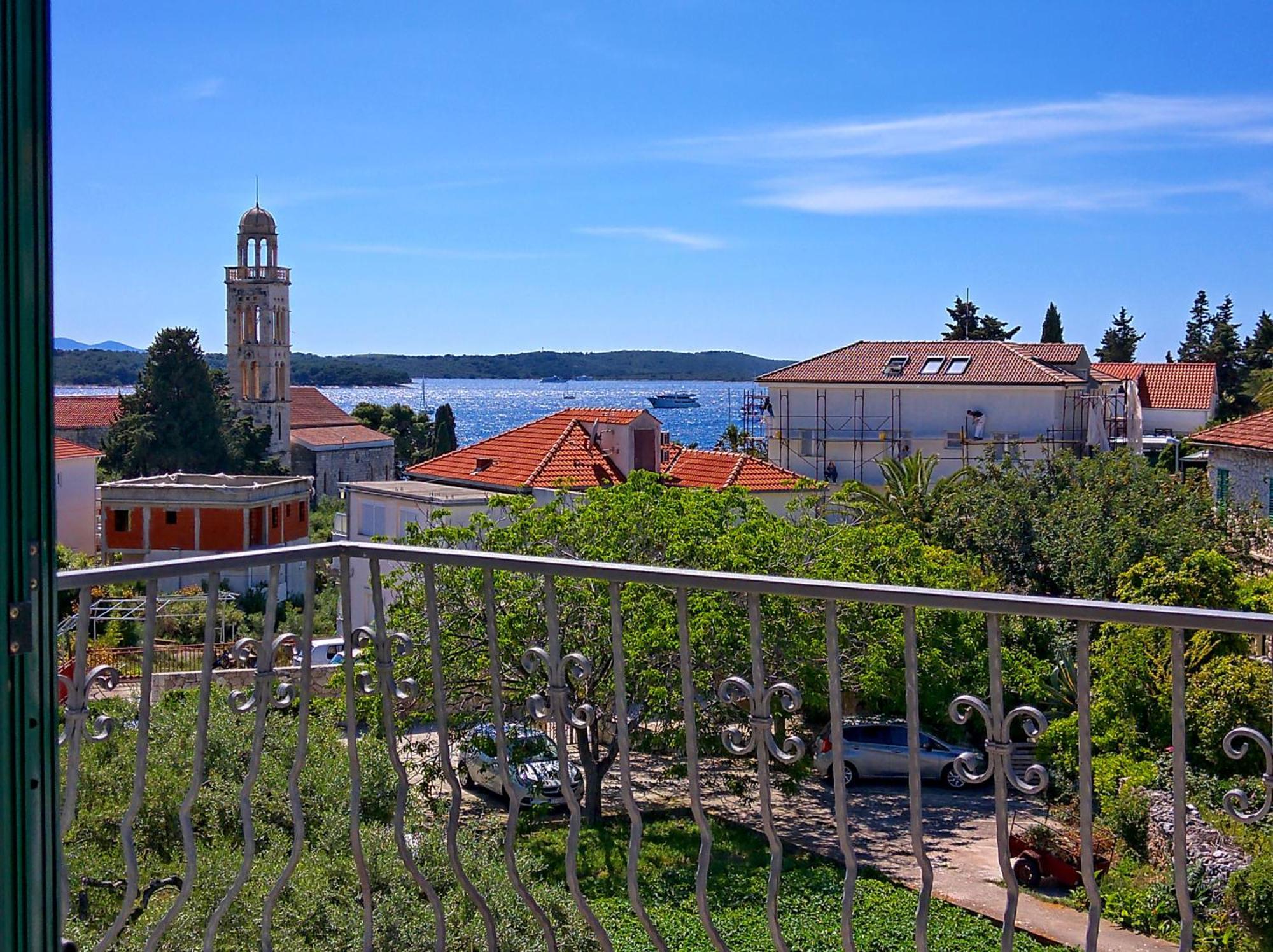 Lina Vrankovic Apartments Hvar Town Zewnętrze zdjęcie