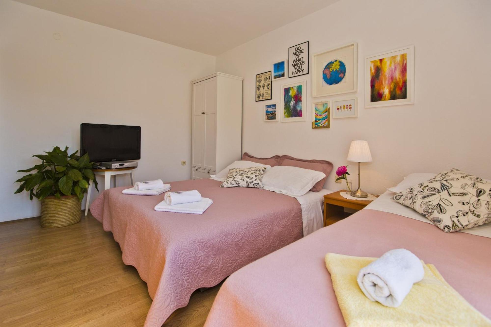 Lina Vrankovic Apartments Hvar Town Zewnętrze zdjęcie